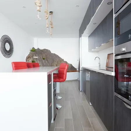 Appartement Heavenly Apartment On The Frontbeach