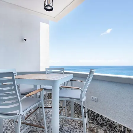 Heavenly Apartment On The Frontbeach Appartement *