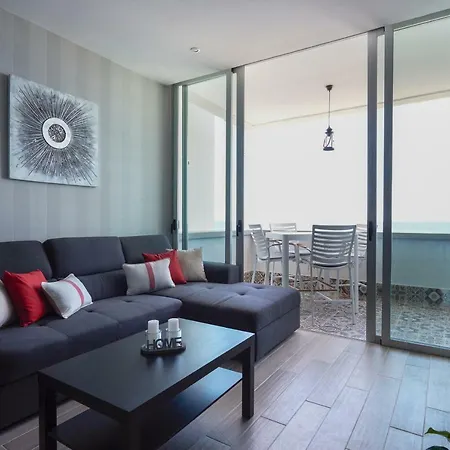 Heavenly Apartment On The Frontbeach * Santa-Cruz de Ténérife